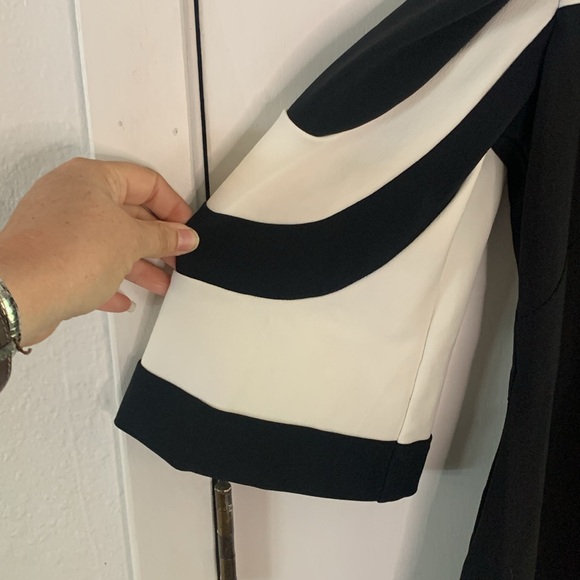 Boston Proper black white striped knit top with cold shoulder 3/4 sleeves Sz XS - Picture 5 of 9